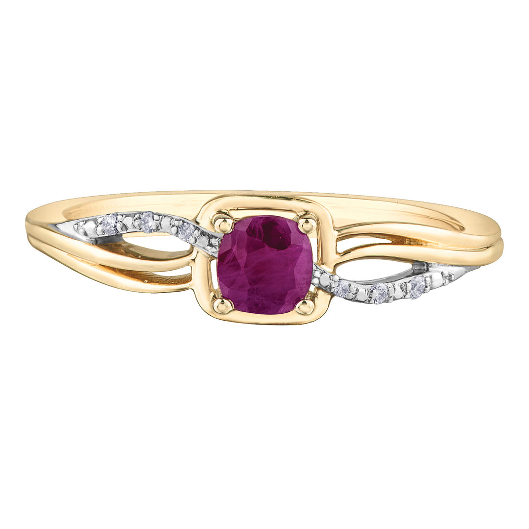 Christmas is coming, 10K Yellow Gold and Natural Ruby deals and Diamond Ring